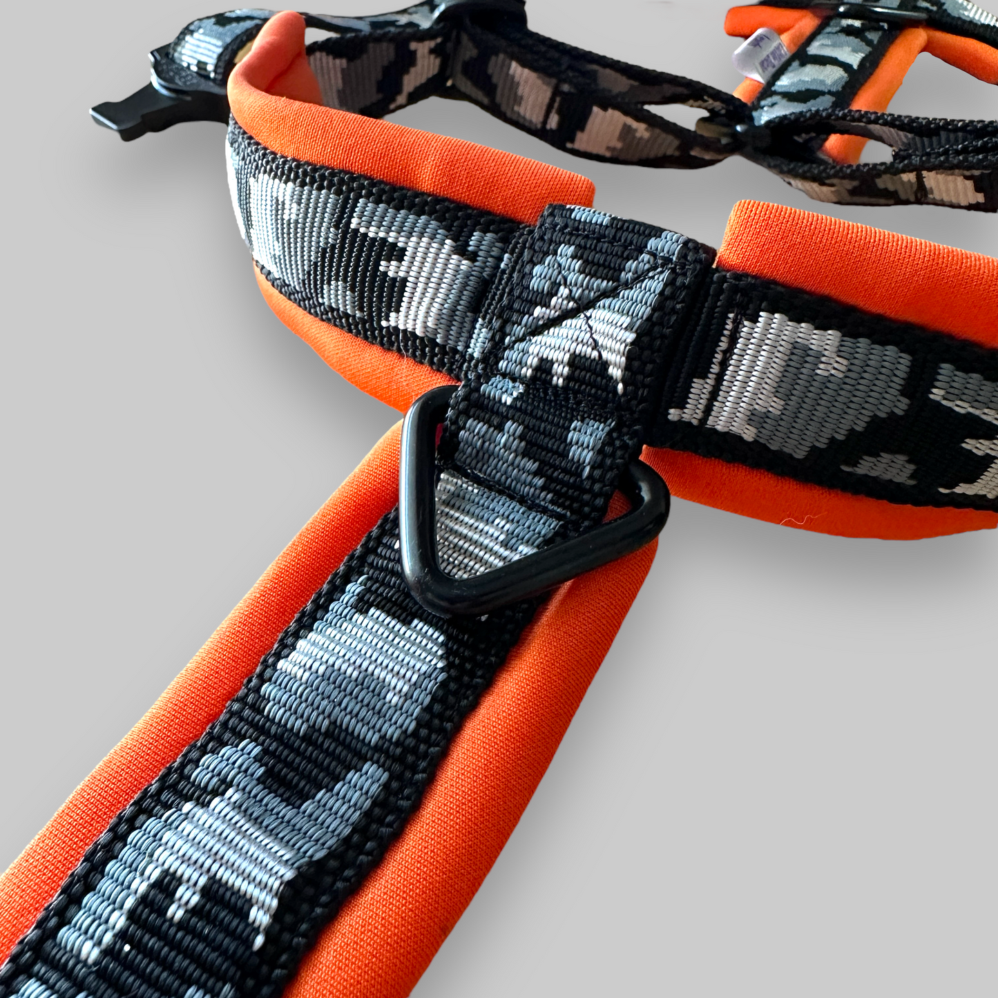 COBRA® Pro Anti-Escape Harness - Design Your Own