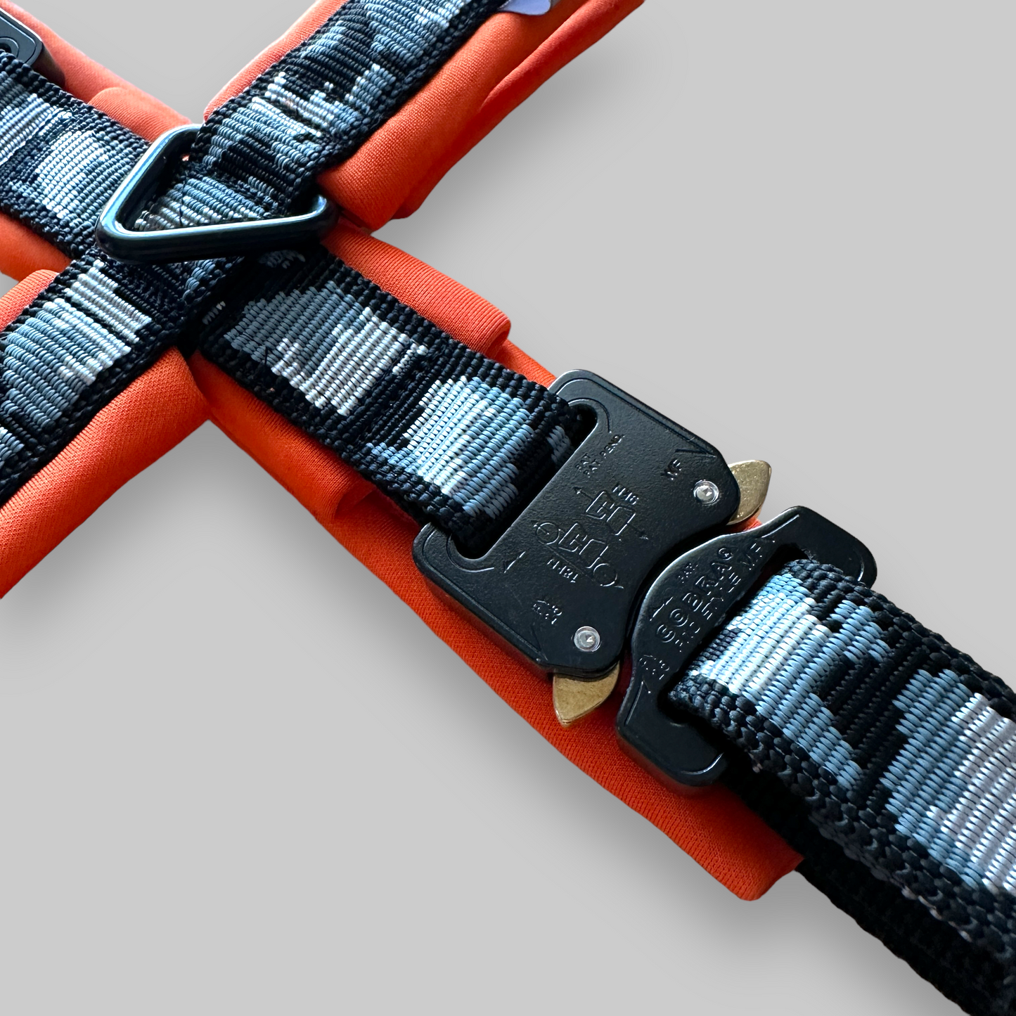 COBRA® Pro Anti-Escape Harness - Design Your Own